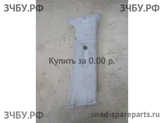 Volkswagen Jetta 4/Bora [1J2] Накладка стойки средней правой