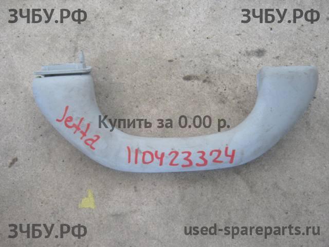 Volkswagen Jetta 4/Bora [1J2] Ручка внутренняя потолочная