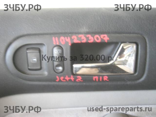 Volkswagen Jetta 4/Bora [1J2] Ручка двери внутренняя передняя правая