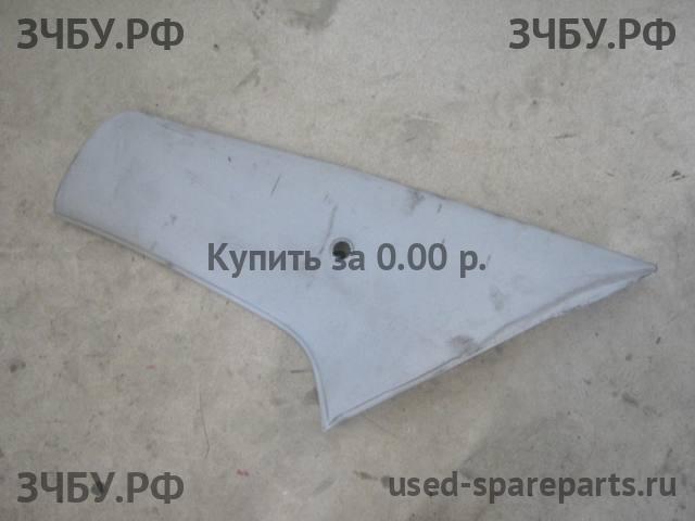 Volkswagen Jetta 4/Bora [1J2] Накладка стойки задней правой