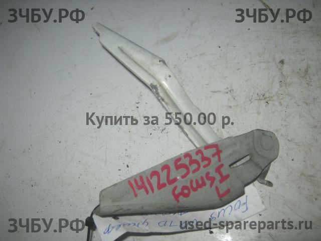 Ford Focus 1 Петля капота левая