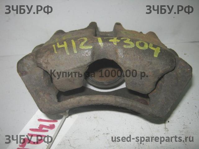 Volkswagen Passat B5 Суппорт передний правый (в сборе со скобой)