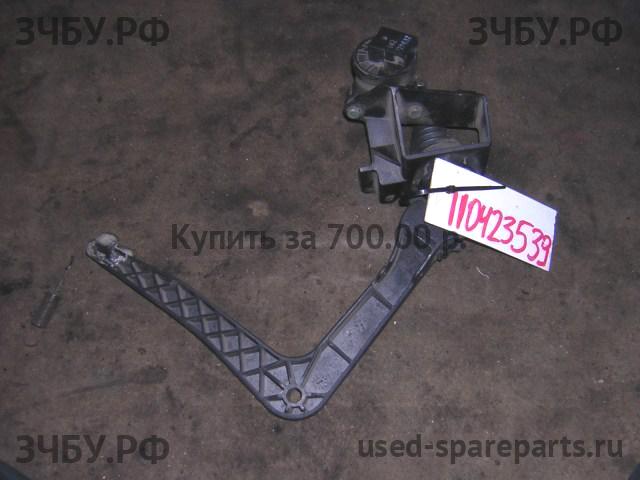 Volkswagen LT (2) Педаль газа