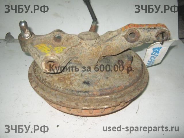 KIA Spectra Кулак задний правый