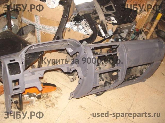 Toyota Land Cruiser 90 (PRADO) Торпедо
