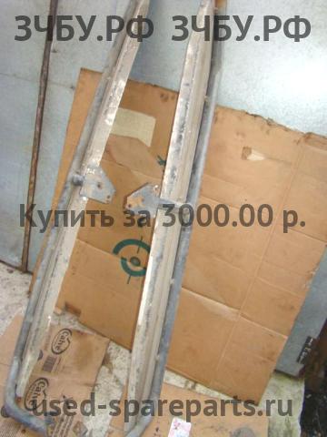 Nissan Terrano 2 (R20) Подножка