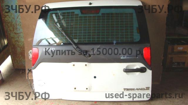 Nissan Terrano 2 (R20) Дверь багажника