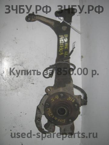 Volkswagen Passat B5 Кулак поворотный передний правый (со ступицей)