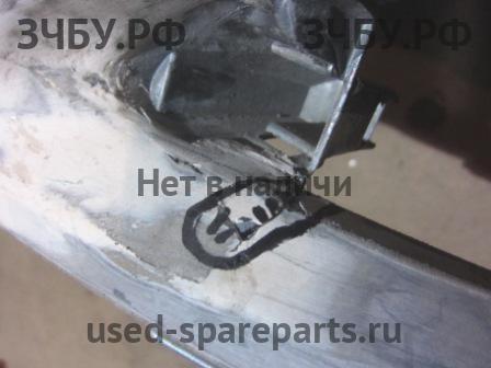 Toyota Corolla (E12) Бампер передний