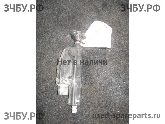Audi A8 (2) [D3,4E] Форсунка омывателя фары