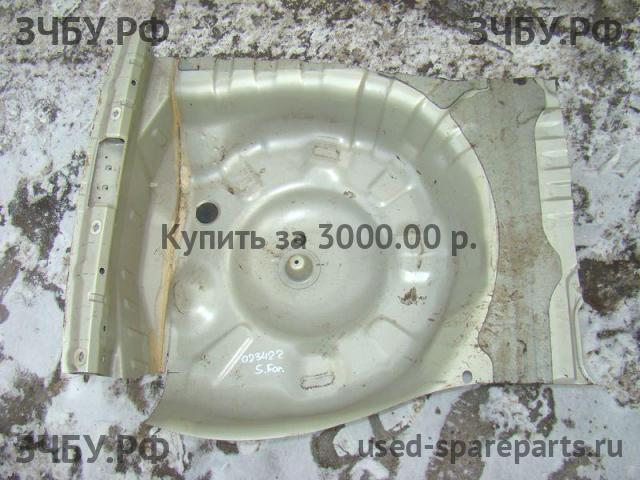 Subaru Forester 2 (S11) Панель задняя