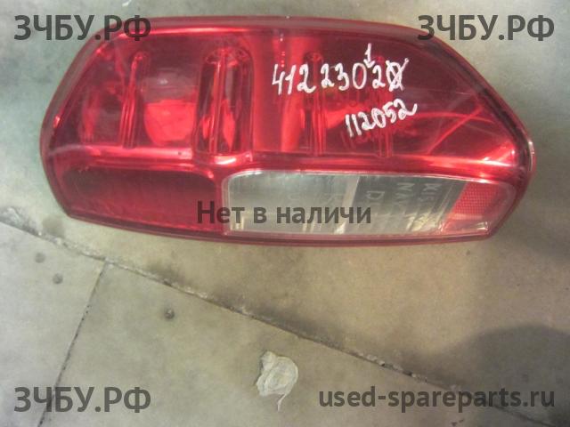 Nissan Navara 1 (D40) Фонарь правый