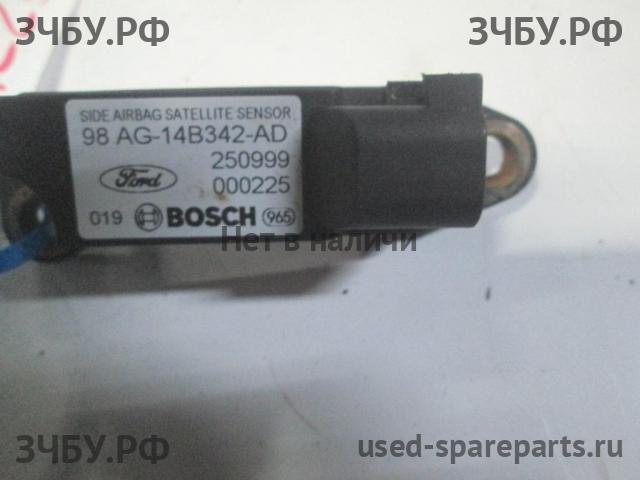 Ford Focus 1 Датчик удара AIR BAG (SRS)