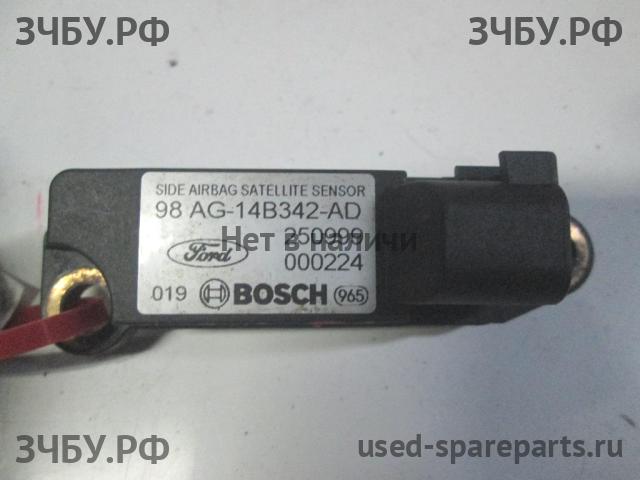 Ford Focus 1 Датчик удара AIR BAG (SRS)