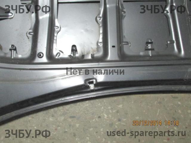 Toyota Corolla (E14 - E15) Капот