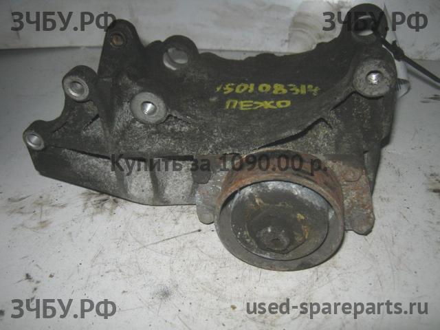 Peugeot Partner 1 (M59) Кронштейн ролика натяжения ремня