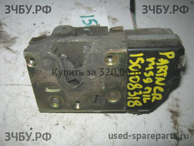 Peugeot Partner 1 (M59) Замок двери передней правой