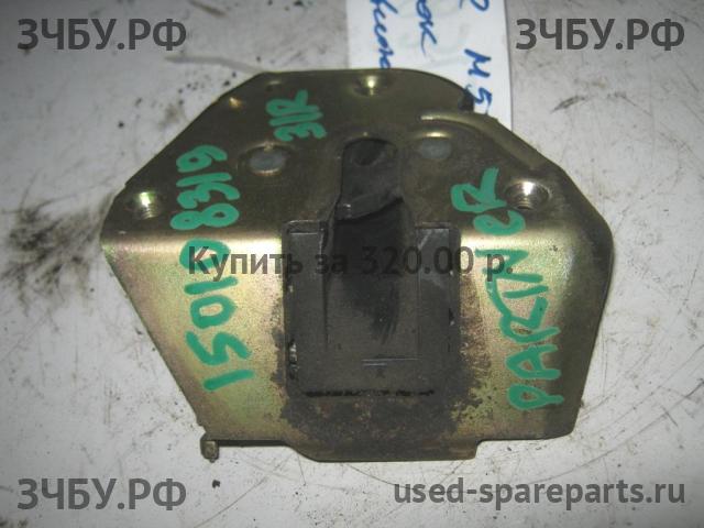Peugeot Partner 1 (M59) Замок двери задней правой