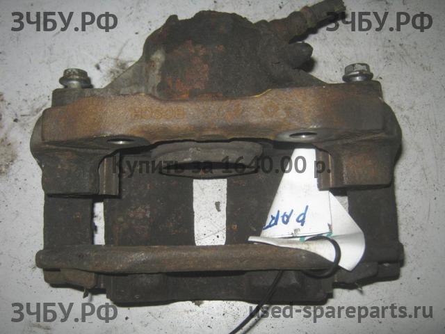 Peugeot Partner 1 (M59) Суппорт передний правый (в сборе со скобой)