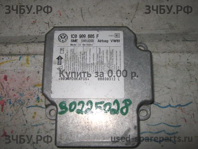 Volkswagen Jetta 4/Bora [1J2] Блок управления AirBag (блок активации SRS)