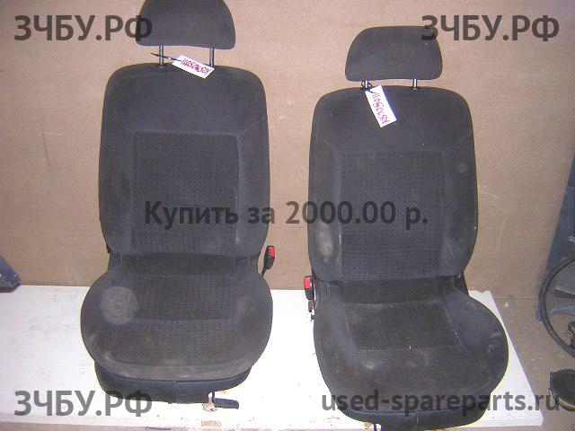 Volkswagen Passat B5 Сиденья (комплект)