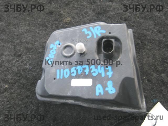 Audi A8 (2) [D3,4E] Фонарь правый