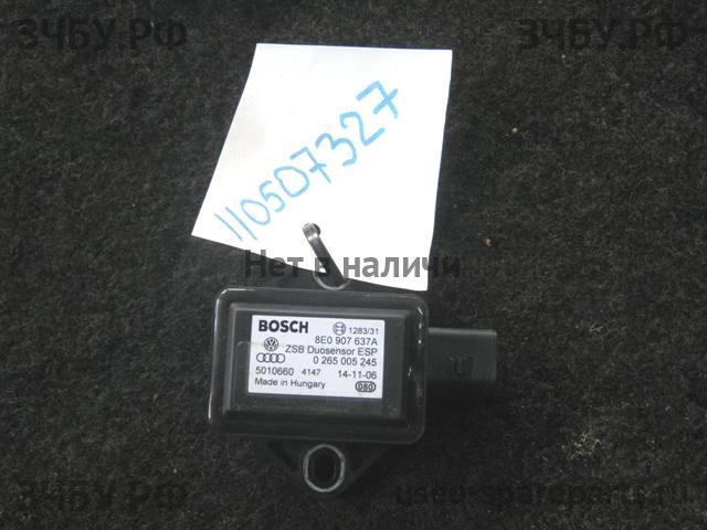Audi A8 (2) [D3,4E] Датчик ускорения