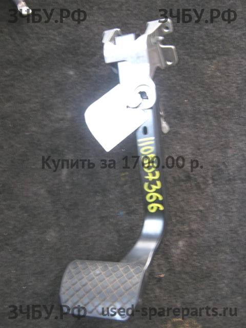 Audi A8 (2) [D3,4E] Педаль тормоза