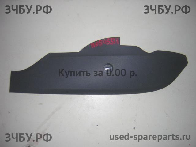 Ford Focus 2 (рестайлинг) Пластик салона