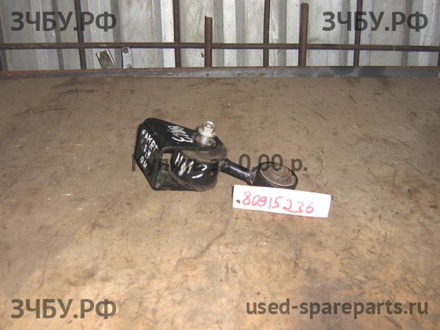 Toyota Camry 5 (V30) Опора двигателя