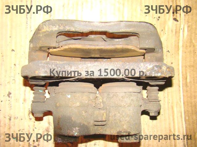 Land Rover Range Rover 2 (Classic) Суппорт передний левый (в сборе со скобой)