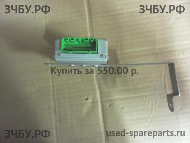 Mitsubishi Carisma (DA) 2000-> Блок электронный