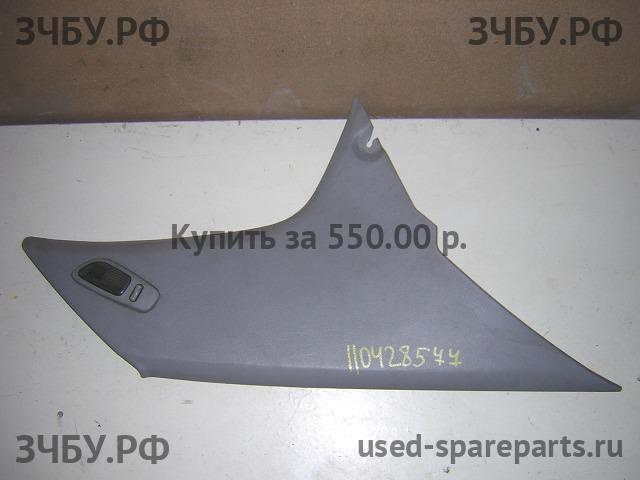 Mitsubishi Galant 8 (EA, EC) Накладка стойки задней левой