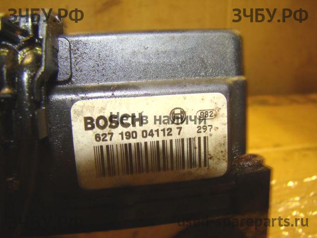 Subaru Legacy Outback 2 (B12) Блок ABS (насос)