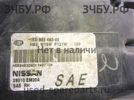 Nissan Tiida 1 Фара правая