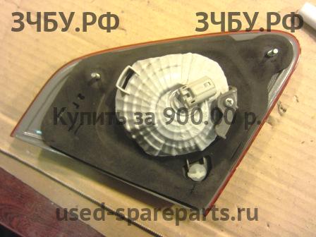 Toyota Corolla (E14 - E15) Фонарь правый