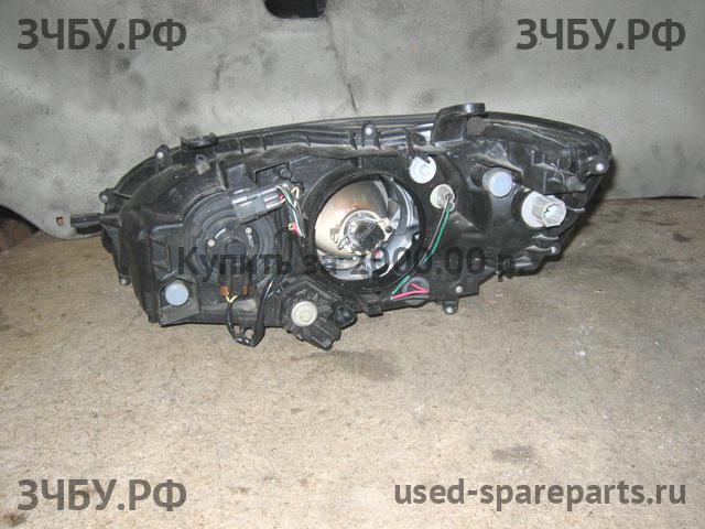 Subaru Legacy Outback 2 (B12) Фара правая