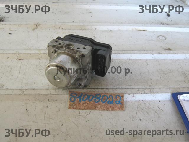 Honda Civic 8 (5D) Блок ABS (насос)