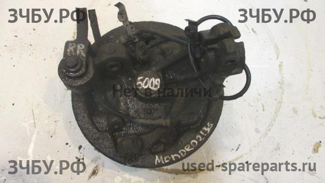 Ford Mondeo 1 Кулак задний правый