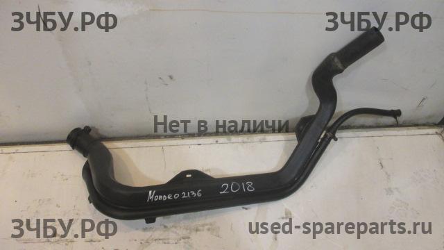 Ford Mondeo 1 Горловина топливного бака