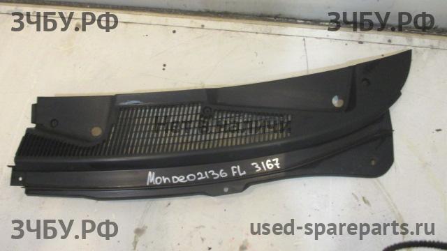 Ford Mondeo 1 Решетка стеклоочистителя (Дефлектор водостока)