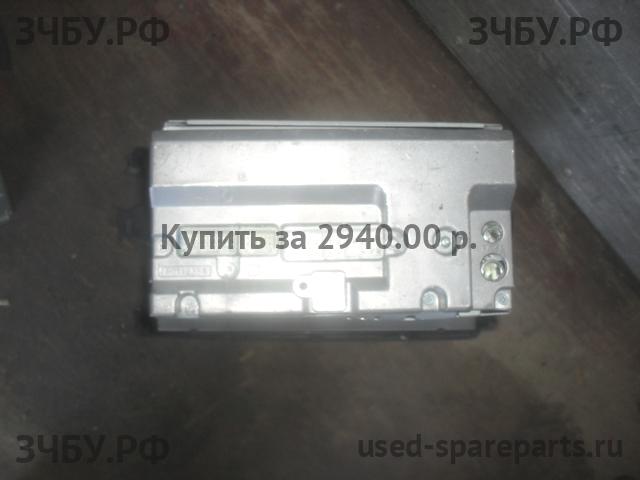 Toyota Corolla (E14 - E15) Магнитола