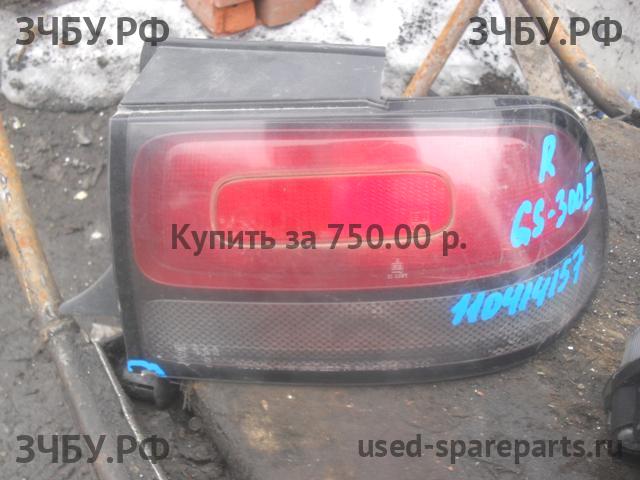Lexus GS (1) 300 Фонарь правый