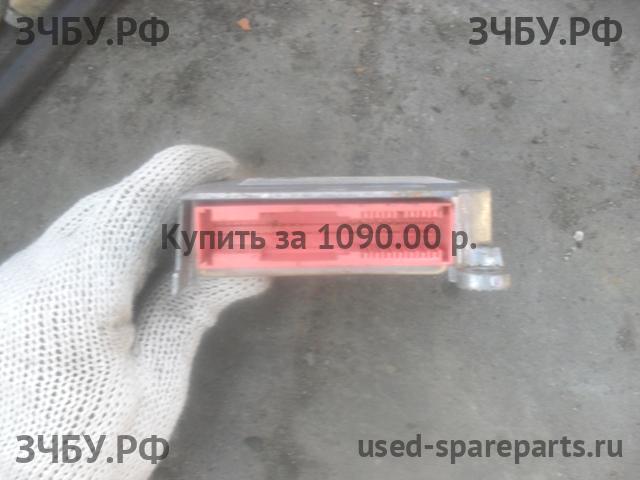 Hyundai Accent 2 Блок управления AirBag (блок активации SRS)