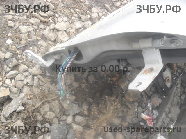 Lexus GS (1) 300 Петля двери передней правой
