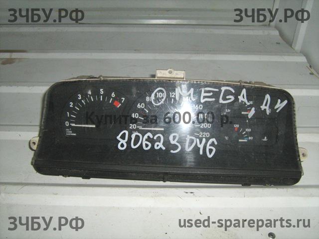 Opel Omega A Панель приборов