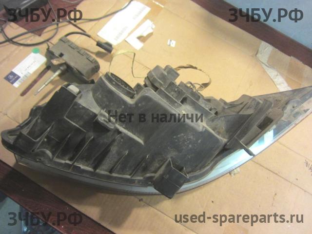 Renault Megane 2 Фара правая