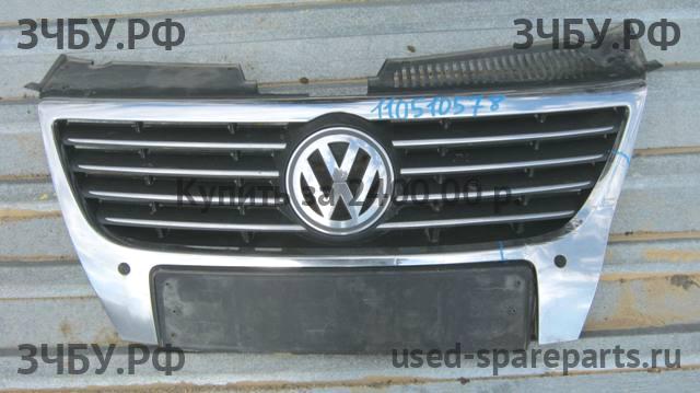 Volkswagen Passat B6 Решетка радиатора