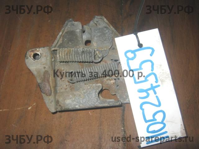 KIA Spectra Замок капота