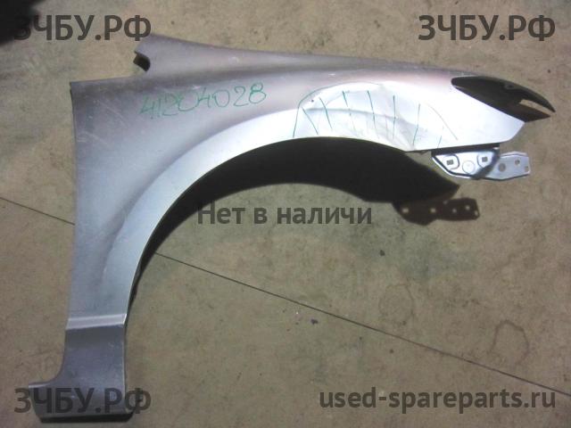 Honda Civic 8 (4D) Крыло переднее правое